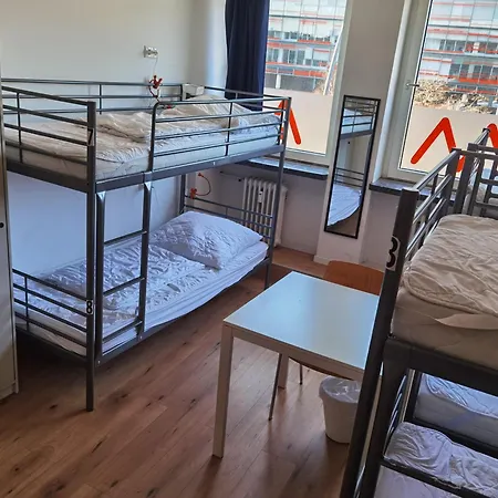 Mac City Hostel-2